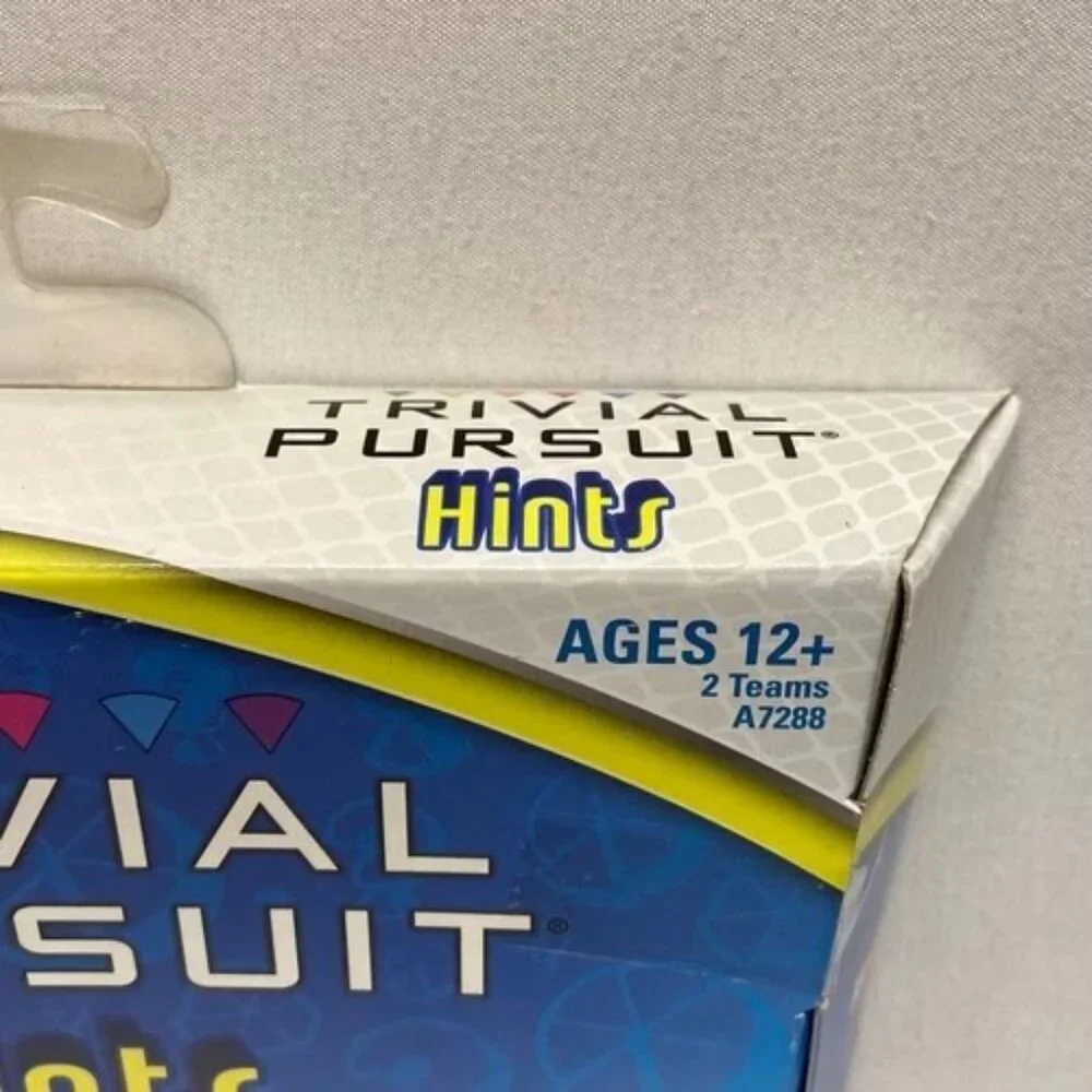 Hasbro Trivial Pursuit Hints‎ Electronic Handheld Travel Game Sealed